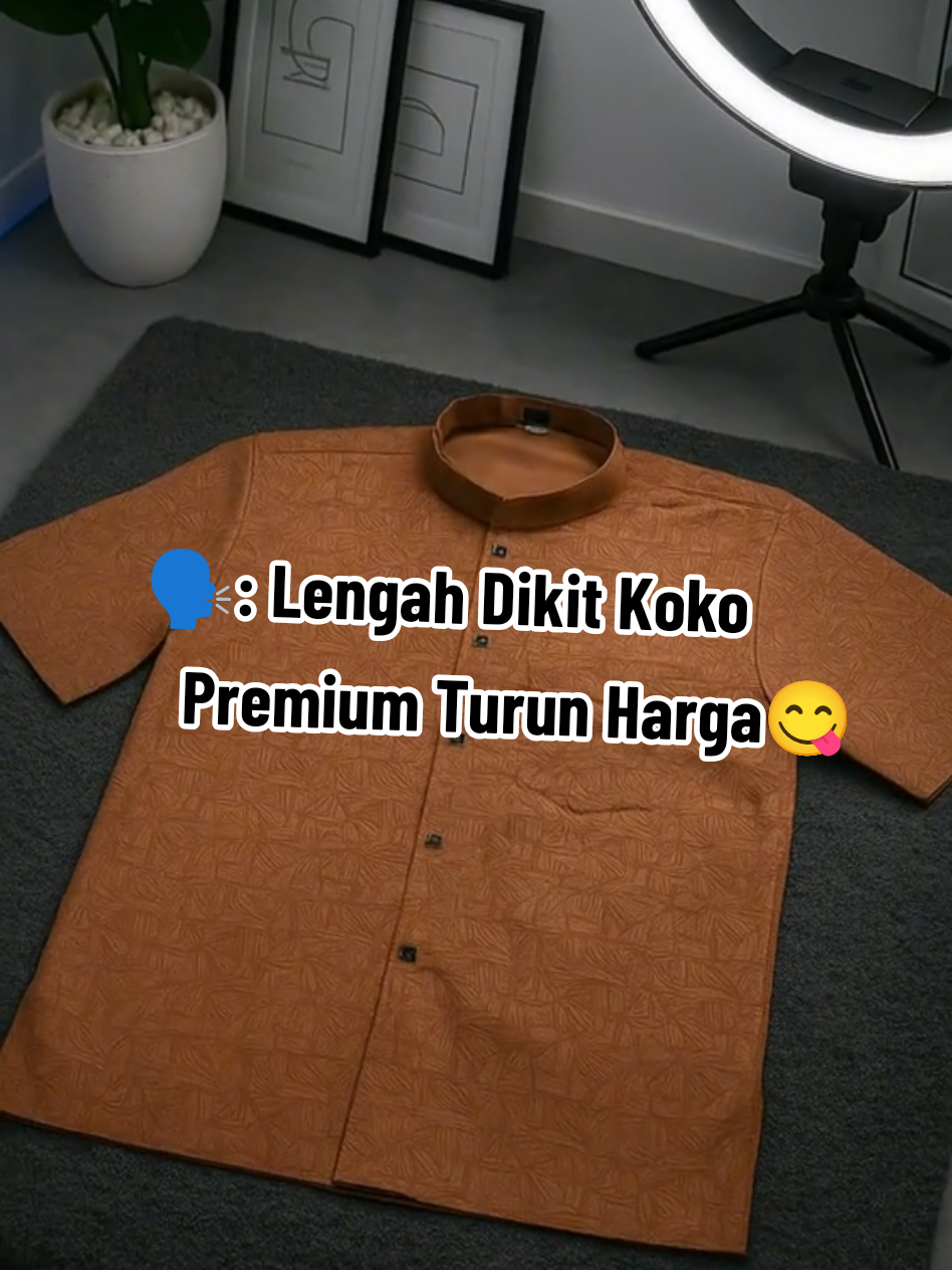 Kemeja Koko Embos Pria Lengan pendek ARH FASHION Motif Etnic #bajukoko #kokoembos #kokopria #bajumuslim #ARH 