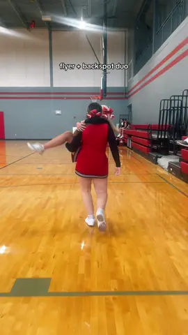 @🎀Ariannawhatareyoudoinghere🎀 #fyp #blowup #viral #fnl #cheer 