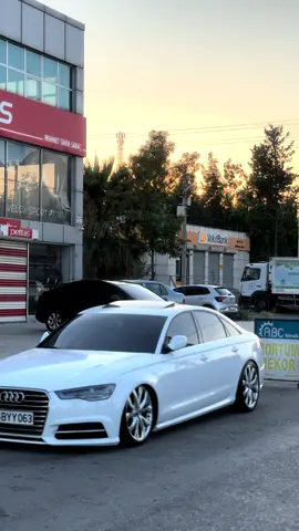 Tekim diyenlere özel #king #audikiller #audia7 #audimotorsport 