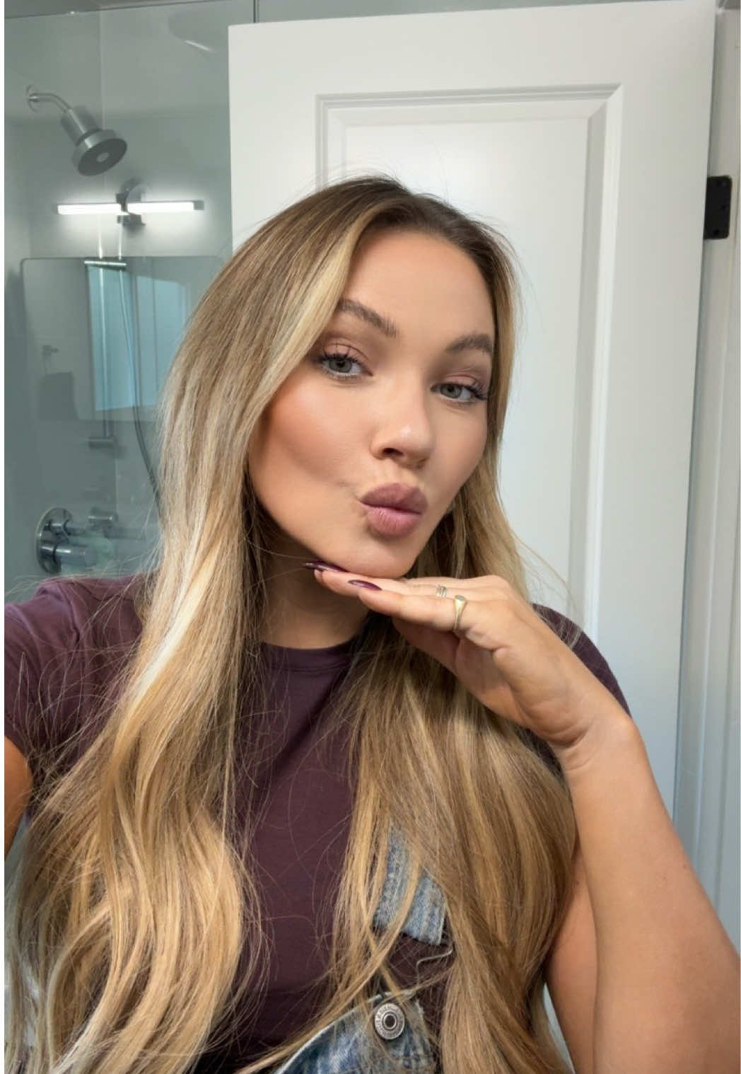 this is a love letter to the @SARAH CREAL BEAUTY cream bronzer… I’m obsessed with you 🧡 & highly recommend @Juuujubee for amazing beauty content! #sarahcrealbeauty #bronzer #bestbronzer #