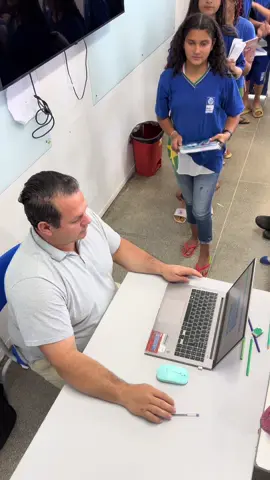 Oi minha gente!  #professoresnotiktok #fyyyyyyyyyyyyyyyyyyy #2025 #viralizar #alunosxprofessores 