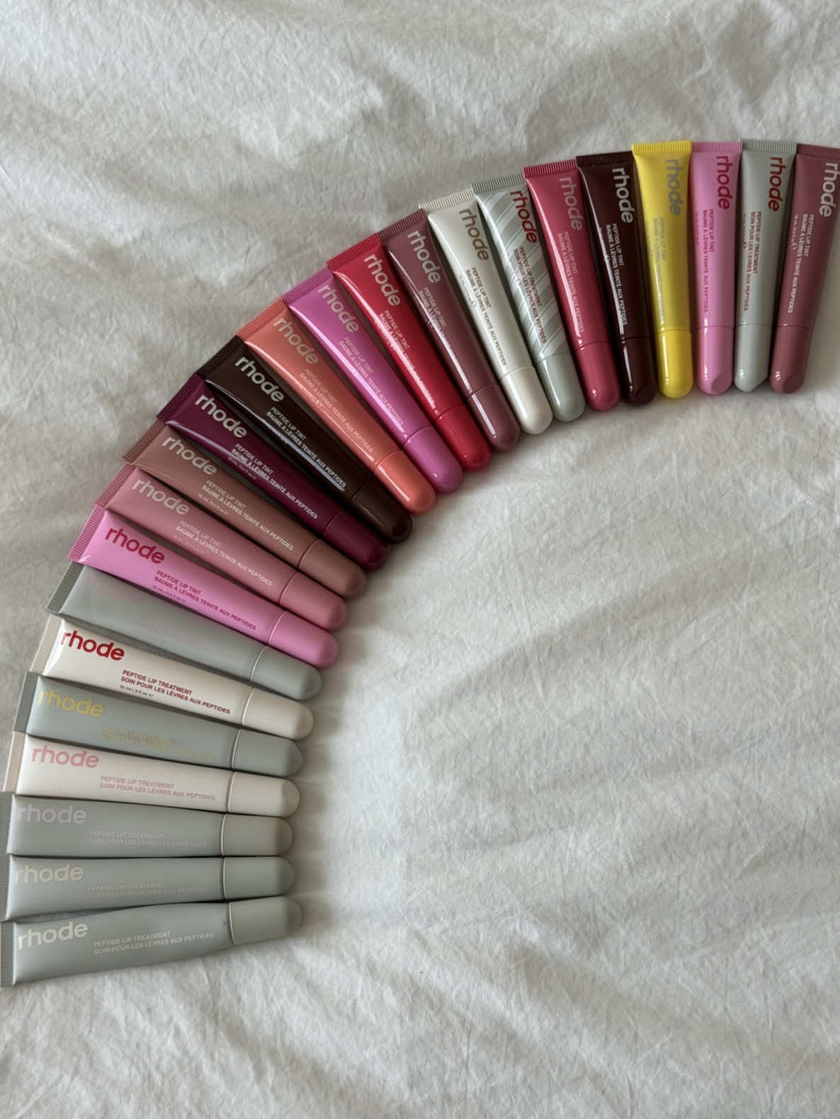 every @rhode skin lippie > money 😌 #rhodeskin #liptint #peptideliptreatment #rhodesephora #justgirlythings 