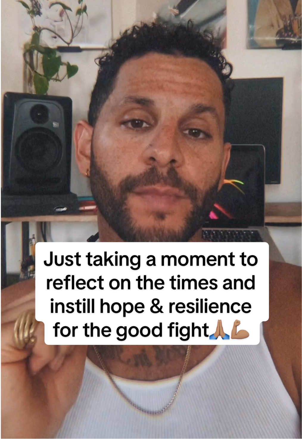 Just wanted to take a moment to be present here and reflect on not only the heaviness of this week, but our current summers in general. This is a challenging moment for humanity where we are being prompted to choose what we stand for. I choose love, wisdom and courageousness over hatred, ignorance and fear. I believe in us and I will do my best to inspire those traits and not let us give up on the good fight. I love you…🙏🏽💪🏽🖤💯 #weallwegot  #loveyou #humanity #community #wethepeople 