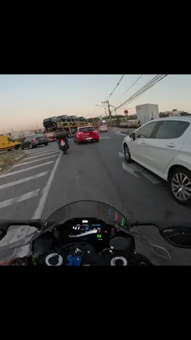 Fala comigo S1000 💀 #erickmartins #honda #s1000 #moto #hornet 