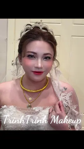 Muốn lan toả sự xinh đẹp ngọt ngào này đến với tất cả các nàng 🍓 nhà TrinhTrinh 😘😘😘 M.U.A: TrinhTrinh💋 📲 0️⃣7️⃣8️⃣9️⃣9️⃣0️⃣8️⃣9️⃣0️⃣1️⃣ #makeupcodau #makeuptiec #makeuptainhasaigon #makeuptainhagovap 