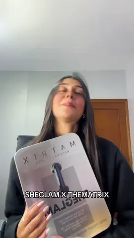O que você acha deste novo lançamento????🥳🥳 Aproveitem e corram no site da SHEGLAM para já garantir os produtos de vocês 🤌🏻🤌🏻🤌🏻 #SHEGLAM #SHEGLAMXTHEMATRIX #SHEGLAMcrueltyfree #SHEGLAMpartner #SHEGLAMcollection @SHEGLAM 