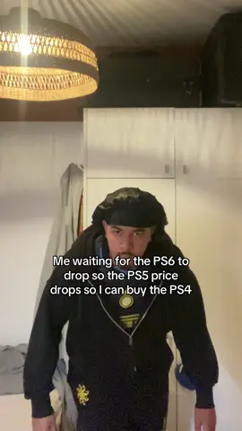 so when is the ps6 dropping? #ps5 #ps6 #fyp #viralvideo 
