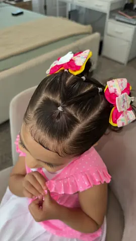 Agarrando ideas para cuando valla a la escuela!! 🤭😍
