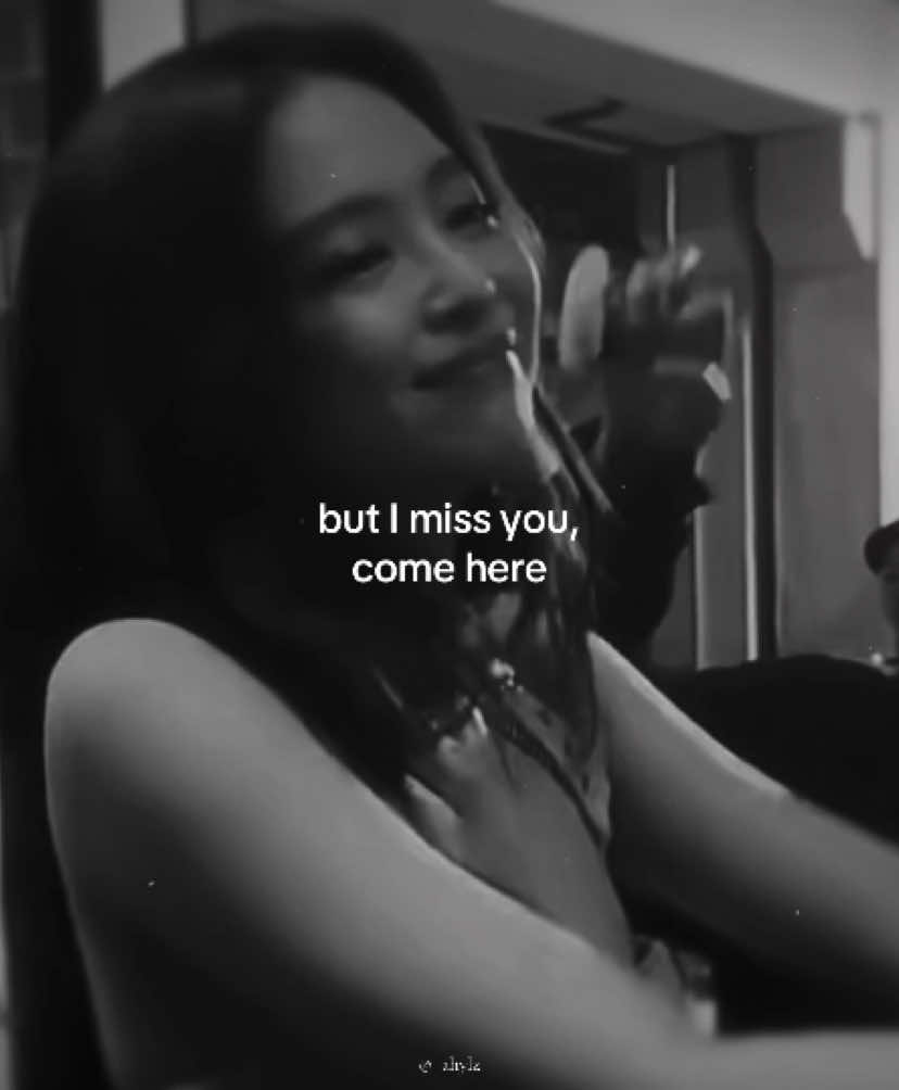 Love Me Not.         #jennie        #texto  #tiktokponemeenparati       #fyp         #videoviral 