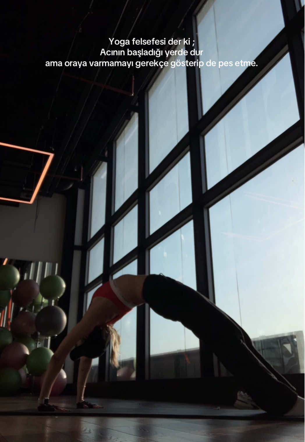 Çünkü bir gün o acıyı yeneceksin 🧘🏼‍♀️ ##yoga##yogaflow##yogapose##yogainspiration