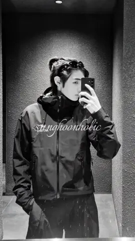 wowza #SUNGHOON 
