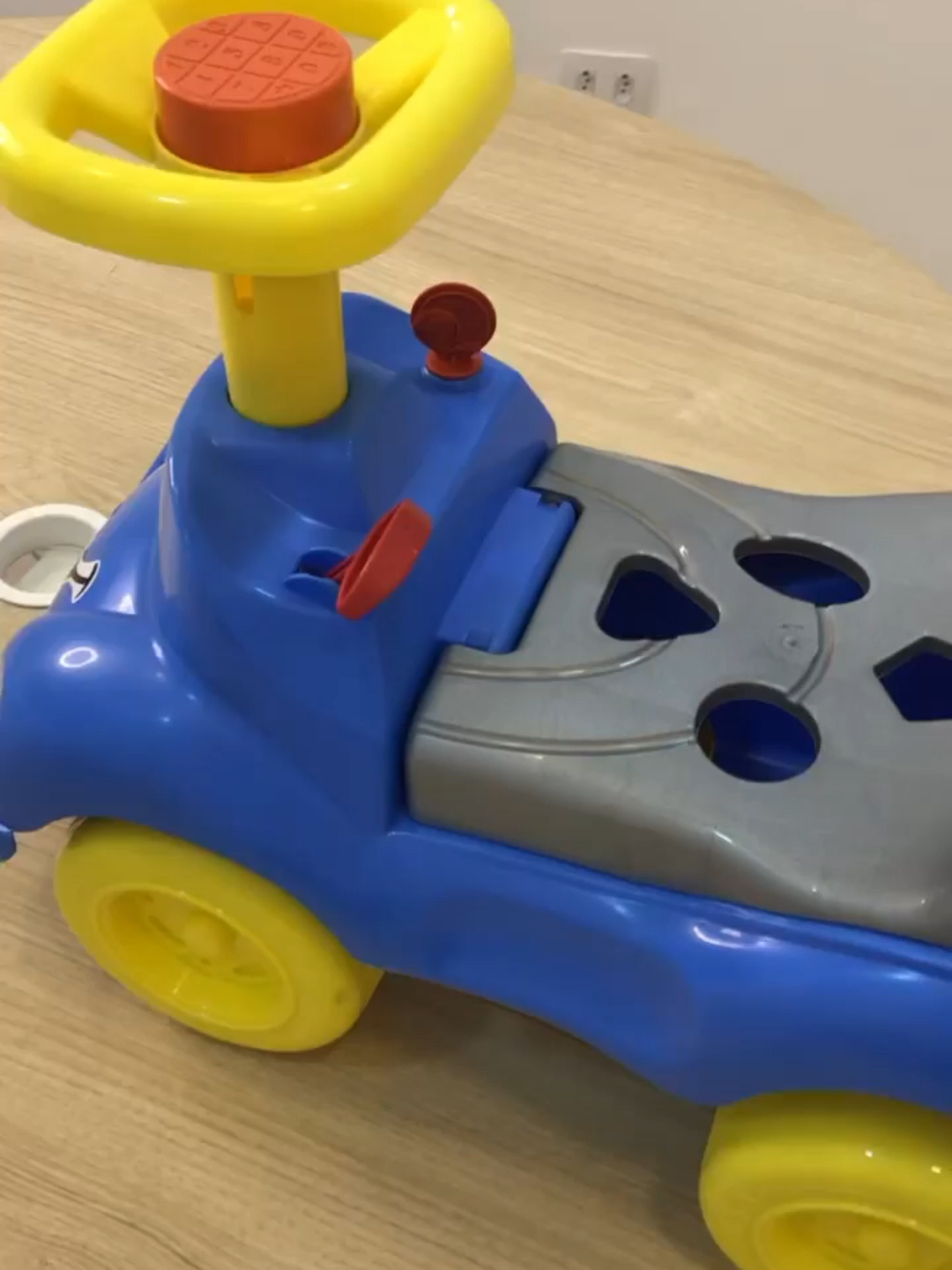 Dia das crianças está chegando. Aproveite e leve de presente para alguém especial! Link: https://produto.mercadolivre.com.br/MLB-5671751460-andador-infantil-totokinha-triciclo-menino-cardoso-azul-_JM #comprasonline #mercadolivre #achadinhos #ofertas #totokinha