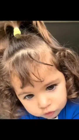 Como ela consegue ser TÃO FOFA? 😭❤️‍🩹  #fouryou #fyyyyyyyyyyyyyyyy  #oli #edits #vaiprofy 