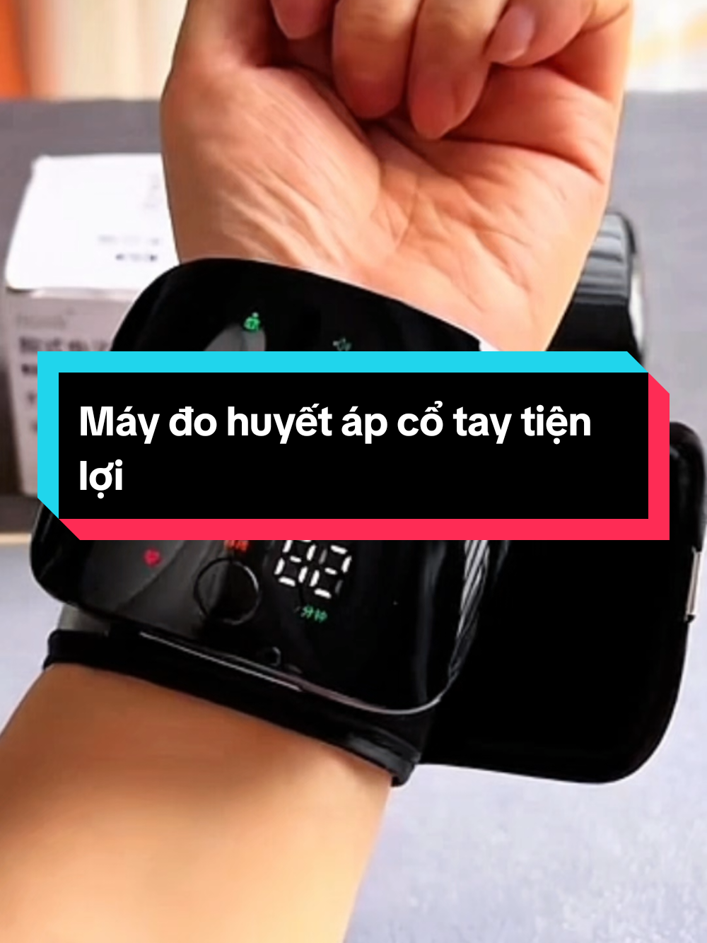 Máy đo huyết áp cổ tay tiện lợi#maydohuyetapcotay #dohuyetaptainha #maydohuyetapdientu #maydohuyetapcogiongnoi #maydohuyetapcotay @Gia dụng tiện lợi 5.0 