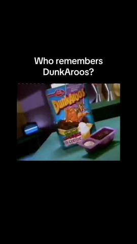 Who remembers DunkAroos? #2000s #2000sthrowback #nostalgic #nostalgia #food 