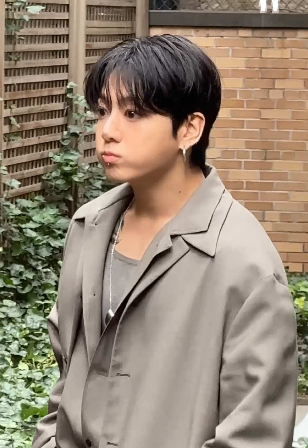 캘빈클라인 26SS 컬렉션에 등장한 정국! #editor_윤다희 - #방탄소년단 #BTS #jk #정국