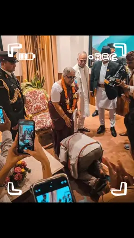 most powerful photo in the internet today. #genz #sudangurung #sushilakarki #nepal 