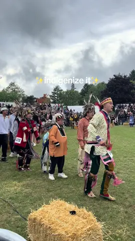 Stick dance, my fav 🙌🏽✨ had to show the men some love too #powwow #haudenosaunee #iroquois #nativetiktok #stickdance 