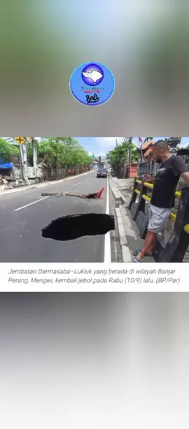 Belum Setahun Diperbaiki, Jembatan Darmasaba–Lukluk Kembali Jebol Baca selengkapnya https://www.balipost.com/news/2025/09/12/488962/Belum-Setahun-Diperbaiki,Jembatan-DarmasabaLukluk...html #radioswaranegara #jembatan #darmasabalukluk #bali #news 