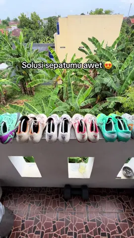 Cuma 10 ribuan sepatumu jadi awet 😍