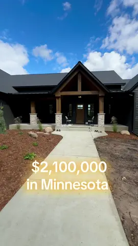 This home is gorgeous🤩 4bd 4ba 4,671sqft Credit River, MN Builder: Pietsch Builders #luxuryhomes #hometour #homeinspo #customhomes #modernfarmhouse 