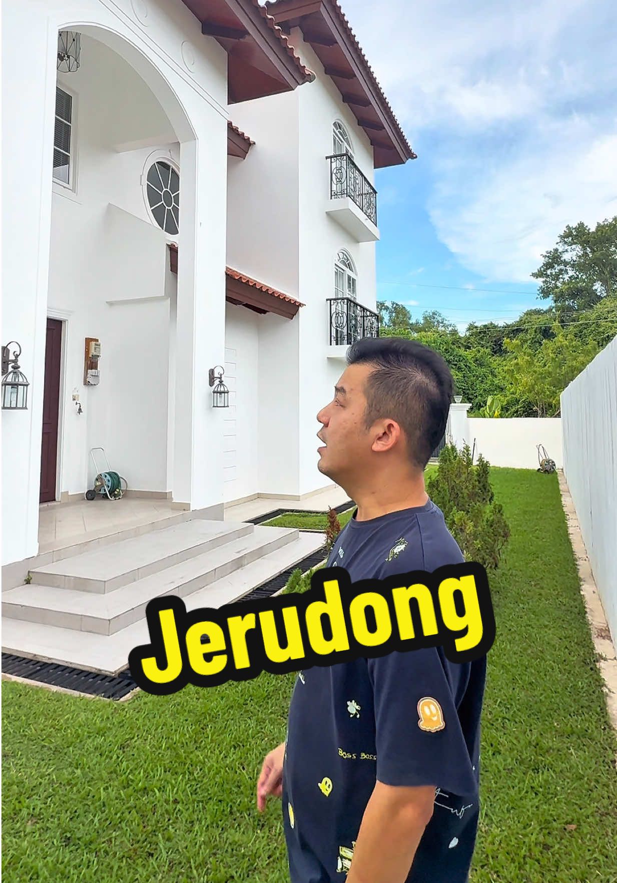 🇧🇳 Jerudong Elegant House $620K - 6 Bedroom 2 Maid Room 8 Bathroom 5200 sqft, 0.153 Land Kekal #brunei #wallkingdombn #fyp 