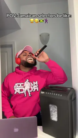 Unu maddd yf🤣😂 #jamaicantiktok #maccarock🕺🏾 