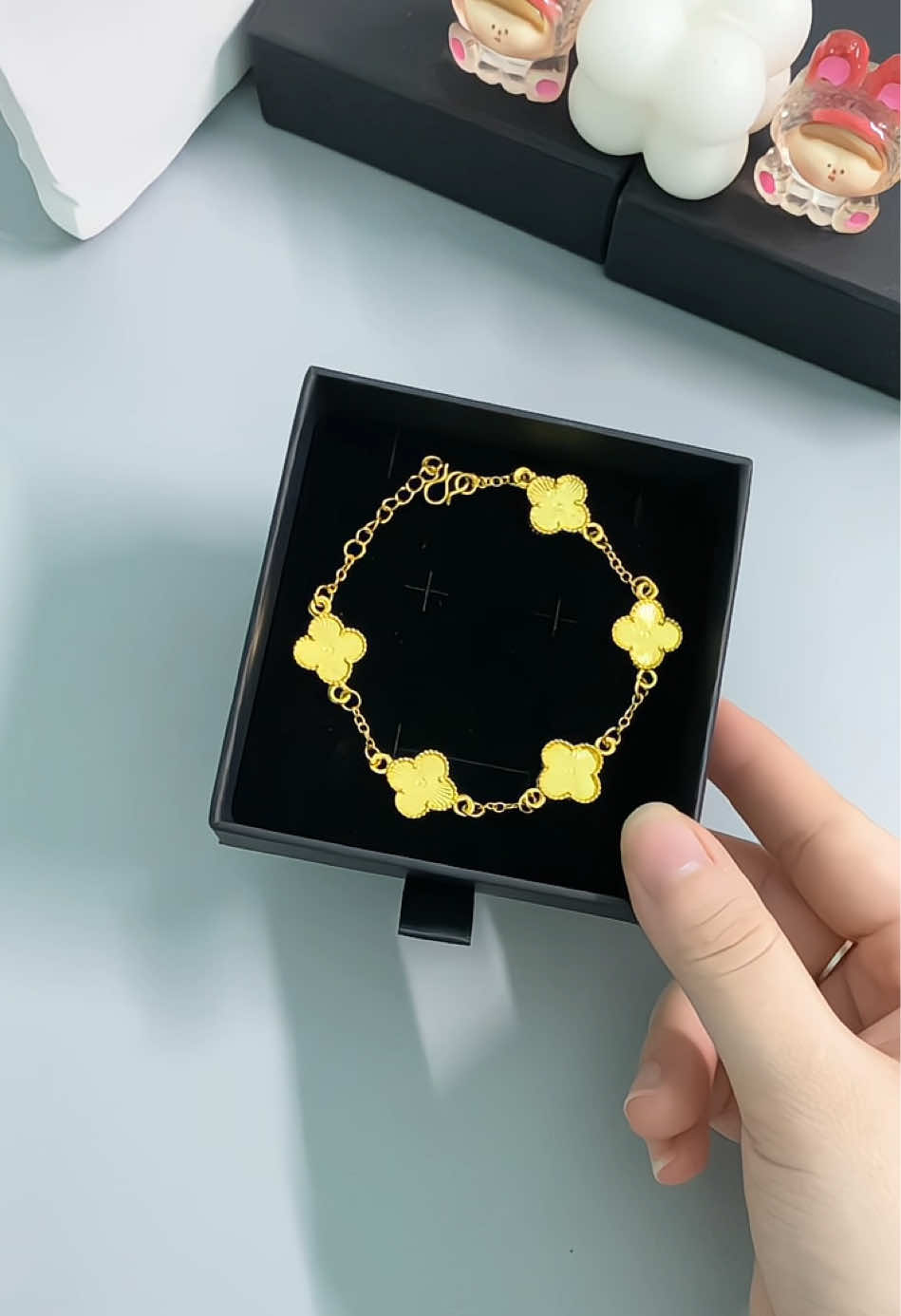 Mua 1 tặng 1 luôn nha #xuhuongtiktok #bongtrangsuc #lactay #lactaynu #lactayco4la 