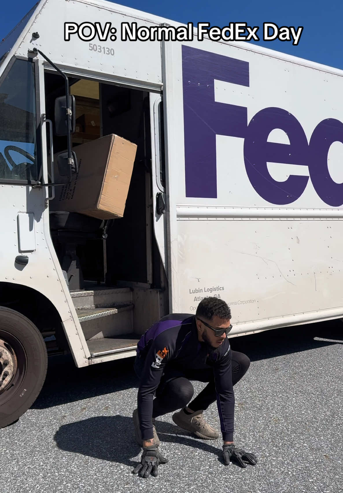 My contractor told me don’t stop running. 🏃‍♂️📦🔥#fypシ #foryouシ #foryoupageシ #fy #delivery 