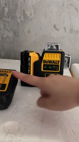 Got this for under $100 and it WORKS like a beast #araujotime #eldelaford #latinostiktok #alabama  #laserlevel