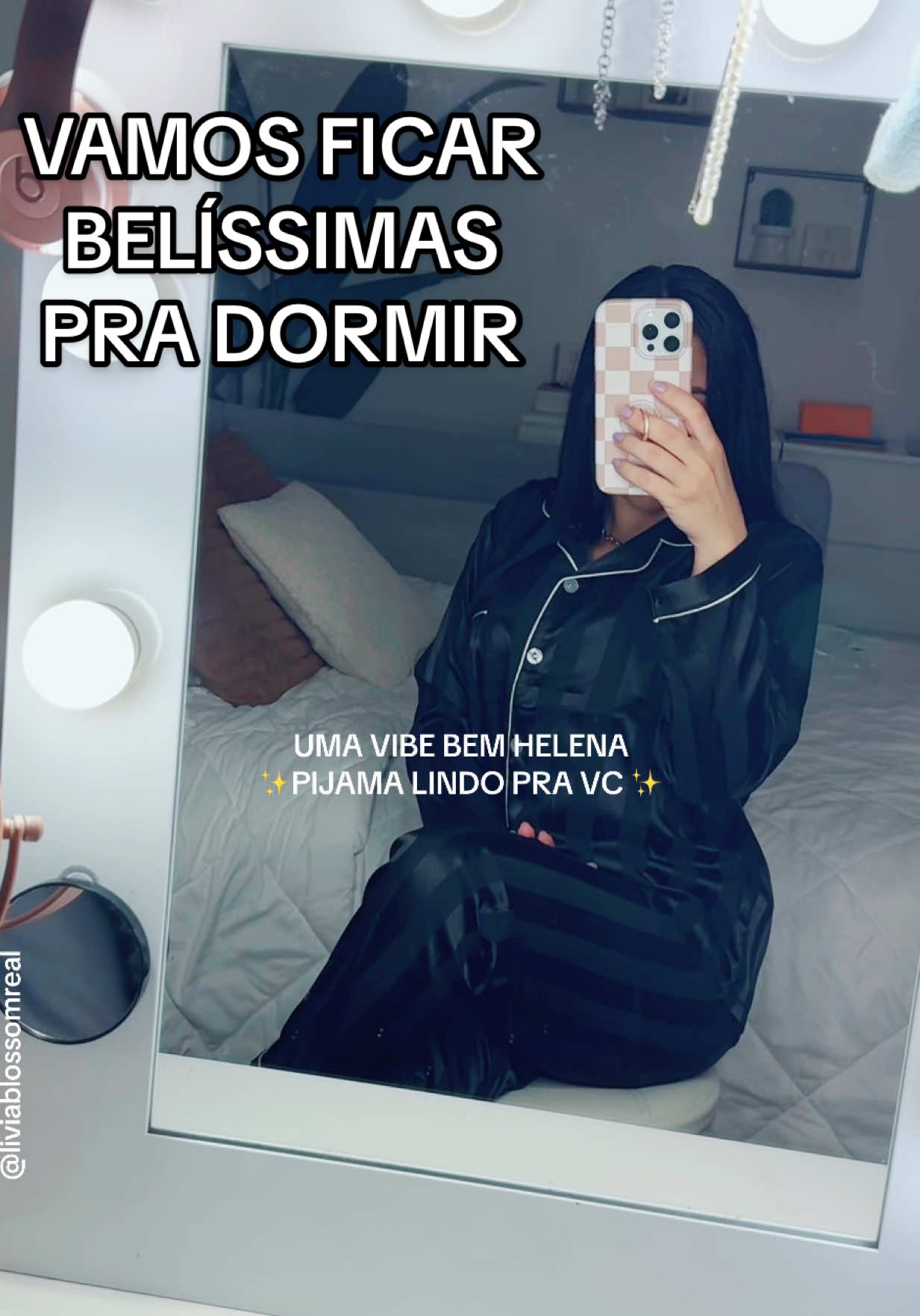 Hora do pijama bonito, são 5 cores , o espelho è lindo cheio de luzes e lugar para tomada. 🔌 #pijamaset #vanitymirror #liviablossom #liviablossomreal 