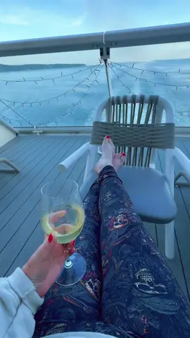 So relaxing! #gerrigirl #alaskabound #celebritycruises #ilovealaska #celebrityedge 