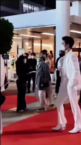 I miss them so much & I want to see them walk together again#ohmpawatt #nanon_korapat #ohmnanon #thailand🇹🇭 #fyp 