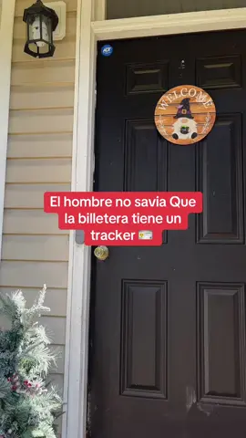 This is a great magnetic wallet that comes with find my app and it's also leather #wallet #menwallet #magneticwallet #phoneaccessories #leatherwallet #TikTokShopCreatorPicks #summersfinalsprint #TikTokShopLaborDaySale 