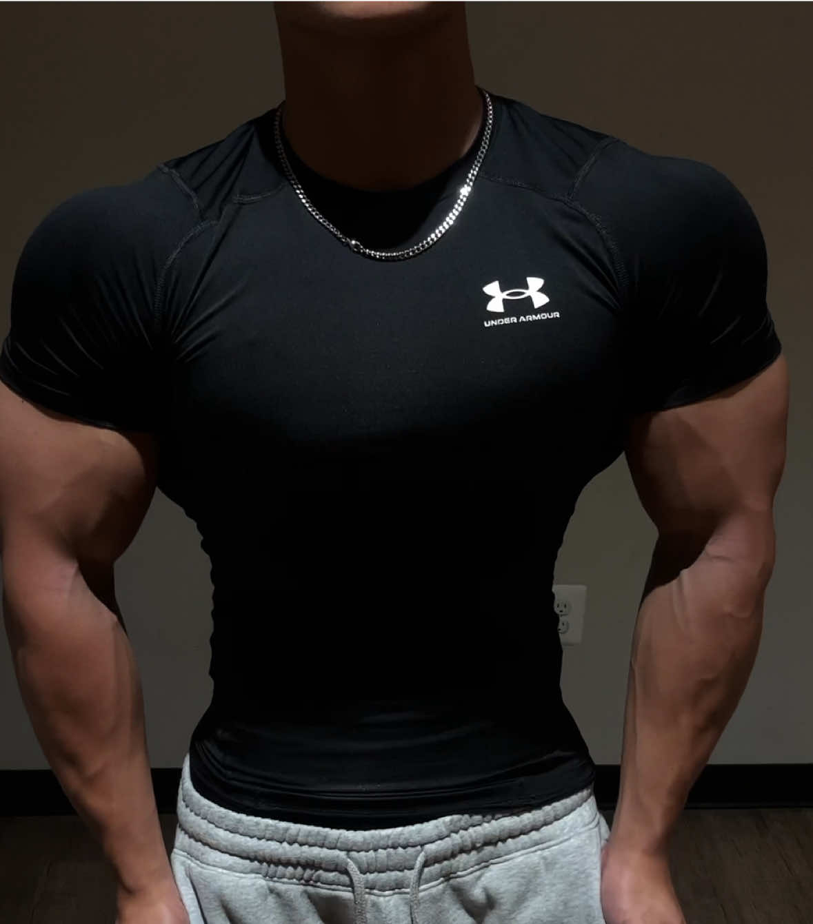 feeling unmotivated but still grinding #fyp #gym #GymTok #08 #jxdnlifts 