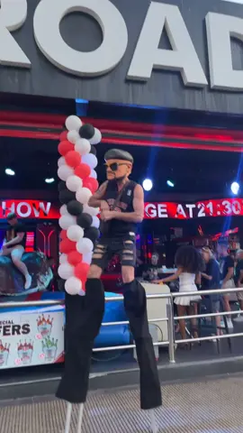 #benidorm #brodway #zancos #finalboos 