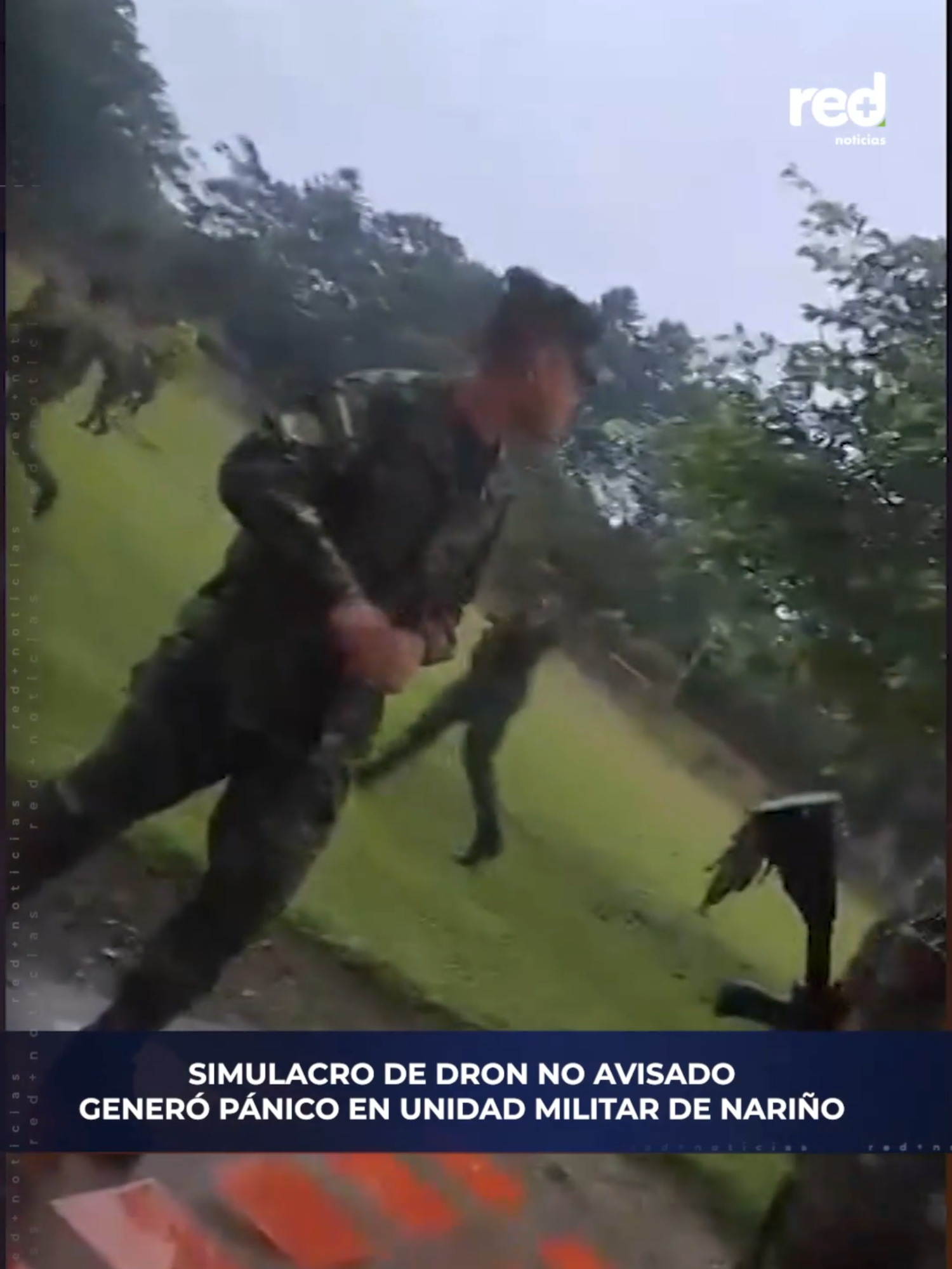 #Colombia | En una base militar de Nariño, decenas de soldados vivieron un gran susto al confundir un simulacro con drones con un ataque real.  Ampliación en redmas.com.co