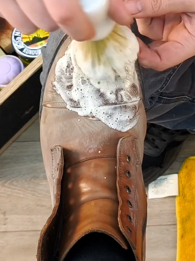 Satisfying Shoe Shine Cleaning ASMR  #asmrsounds #shoeshine #relax #satisfying 