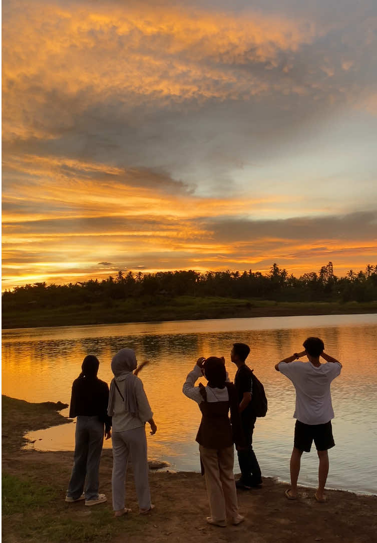 ratu banyu + senja😍 #fyp #senja #ratubanyu #pringsewulampung  #fyppppppppppppppppppppppp 