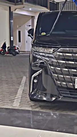 Ready alphard new siap di halo gaes 🥳🔥 rsvi di bio 🕺✍️🤳#sewa_mobil_surabaya #premiumrentcarsurabaya #rentalmobilmurah #masukberanda #fypシ゚viral 