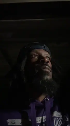 1 Corinthians 10:13 Read that to yourselves if you’re dealing with temptations. God is faithful! Look at the moon and talk to The Lord. #themoon #spacetravel #lfrfamily #Love 