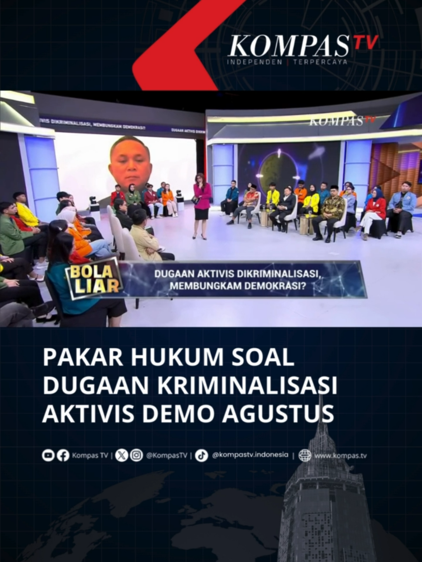 Guru Besar Hukum Universitas Al Azhar, Suparji Ahmad mengatakan bahwa adanya dugaan kuat upaya kriminalisasi terhadap aktivis demo Agustus. Ia minta seharusnya penyelesaian hukum fokus terhadap dalang hingga peristiwa yang melatarbelakangi terjadinya kerusuhan tersebut. Tuliskan komentarmu dan dapatkan berita terkini lainnya di www.kompas.tv serta youtube.com/kompastv #SOROTKompasTV #TikTokBerita