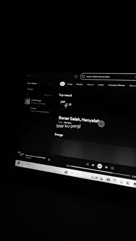 🎧🫀 #foryoupage #liriklagu #benarsalahhanyalahsalah #lyrics #spotify 