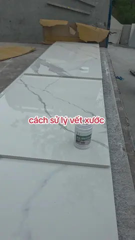 cách sử lý vết xước gạch và đá nung kết 