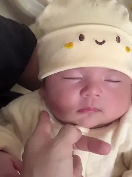 bà zà cho tui ngủ đii #baby #cute #viral 