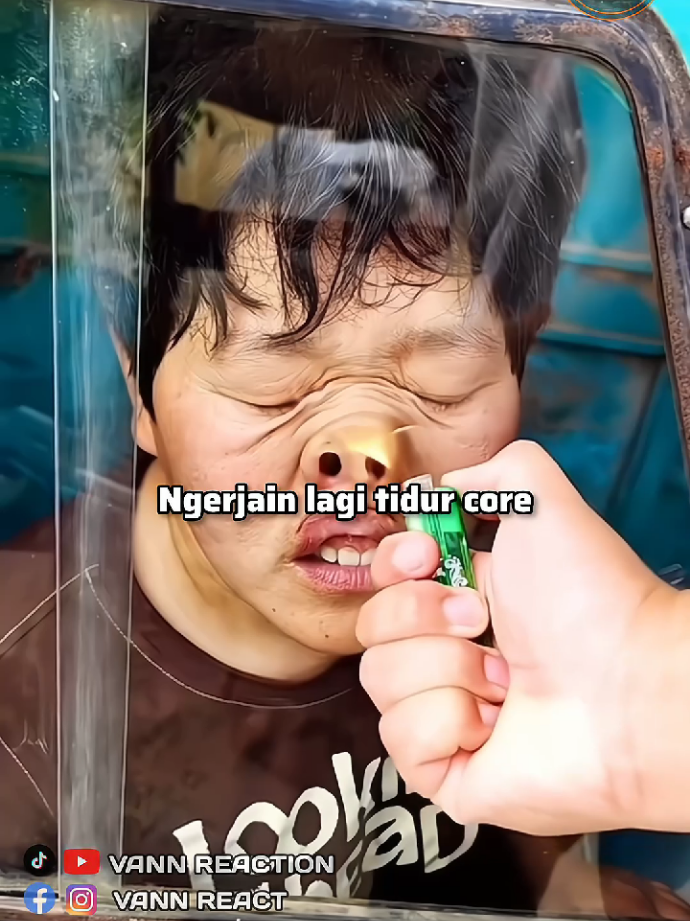 ngerjain yang lagi tidur😭😭 #ngerjainlagitidur #ngerjainlagitidurcore #memes #core #fyp 