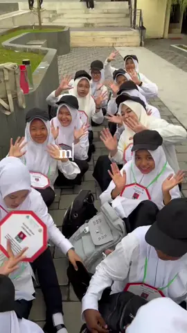 Assalamu’alaikum Wr. Wb. Salam Mahasiswa! Halo Sobat Alma Ata! ✨ Saya, [alfiatul mubarok], berasal dari [sumatra selatan ], Program Studi [akutansi]. Dengan penuh semangat, saya siap mengikuti rangkaian acara Pesona Rangkaian Masa Ta’aruf (PERMATA) 2025: Mencetak Pemimpin Masa Depan Yang Visioner, Tangguh dan Berakhlak Mulia. Saya bangga menjadi bagian dari Permata Universitas Alma Ata 2025! (Quotes diri sendiri) @universitas_almaata @permata_almaata @bemalmaata_ @[IG Prodi] @ [Pemandu Masing-Masing] #BanggaAlmaAta #UniversitasAlmaAta #BEMAlmaAta #PERMATA2025 #kecak