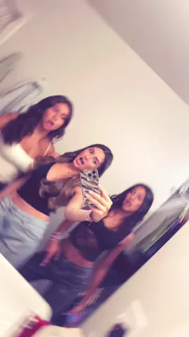 The girlssss