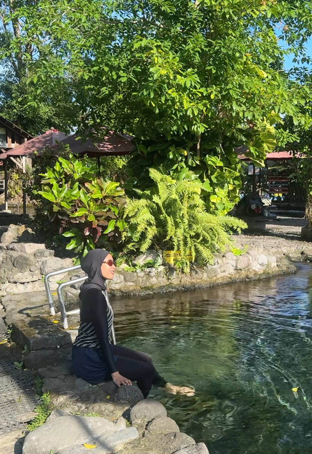 Renang sampe #klaten di #umbulmanten 🏊‍♂️ 