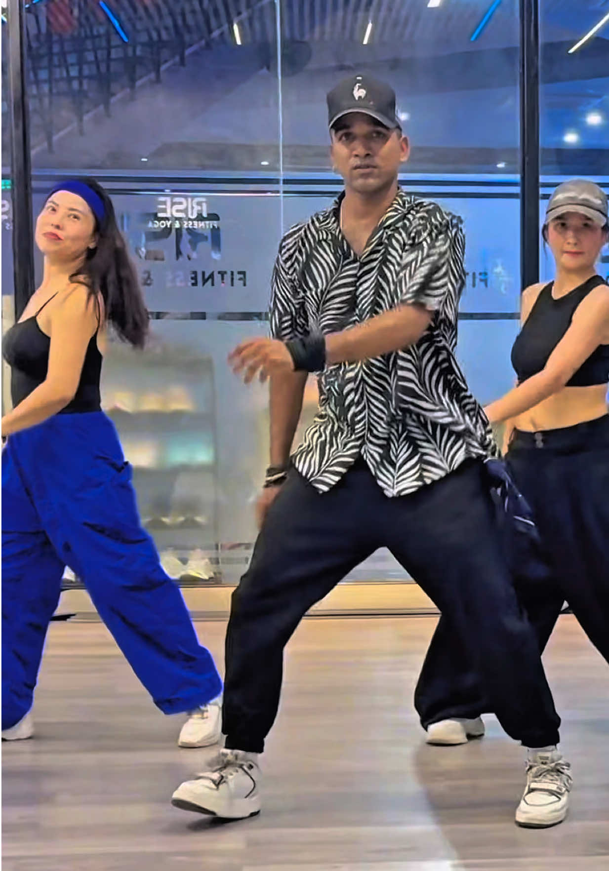 Anthem #hotmusic🔥🔥🔥🔥🔥🔥🔥 Zumba full Choreography  #youtube link in bio… 😍😍🥵 #zumba #dance #choreography 